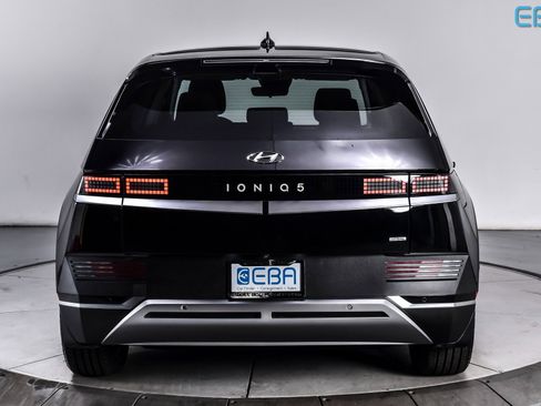 Used 2023 Hyundai Ioniq 5 SE image 5