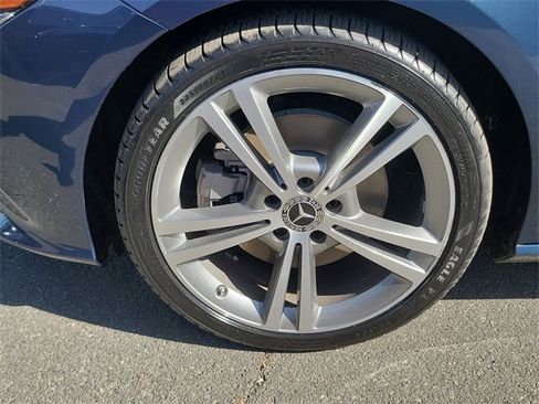 Used 2021 Mercedes-Benz CLA 250 image 29