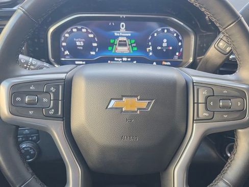 Used 2025 Chevrolet Silverado 1500 LT RWD image 33