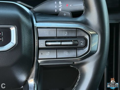 Used 2024 GMC Acadia Elevation FWD image 16