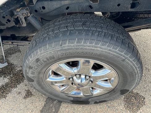 Used 2013 Ford F150 XLT w/ Luxury Equipment Group AWD/4WD image 28
