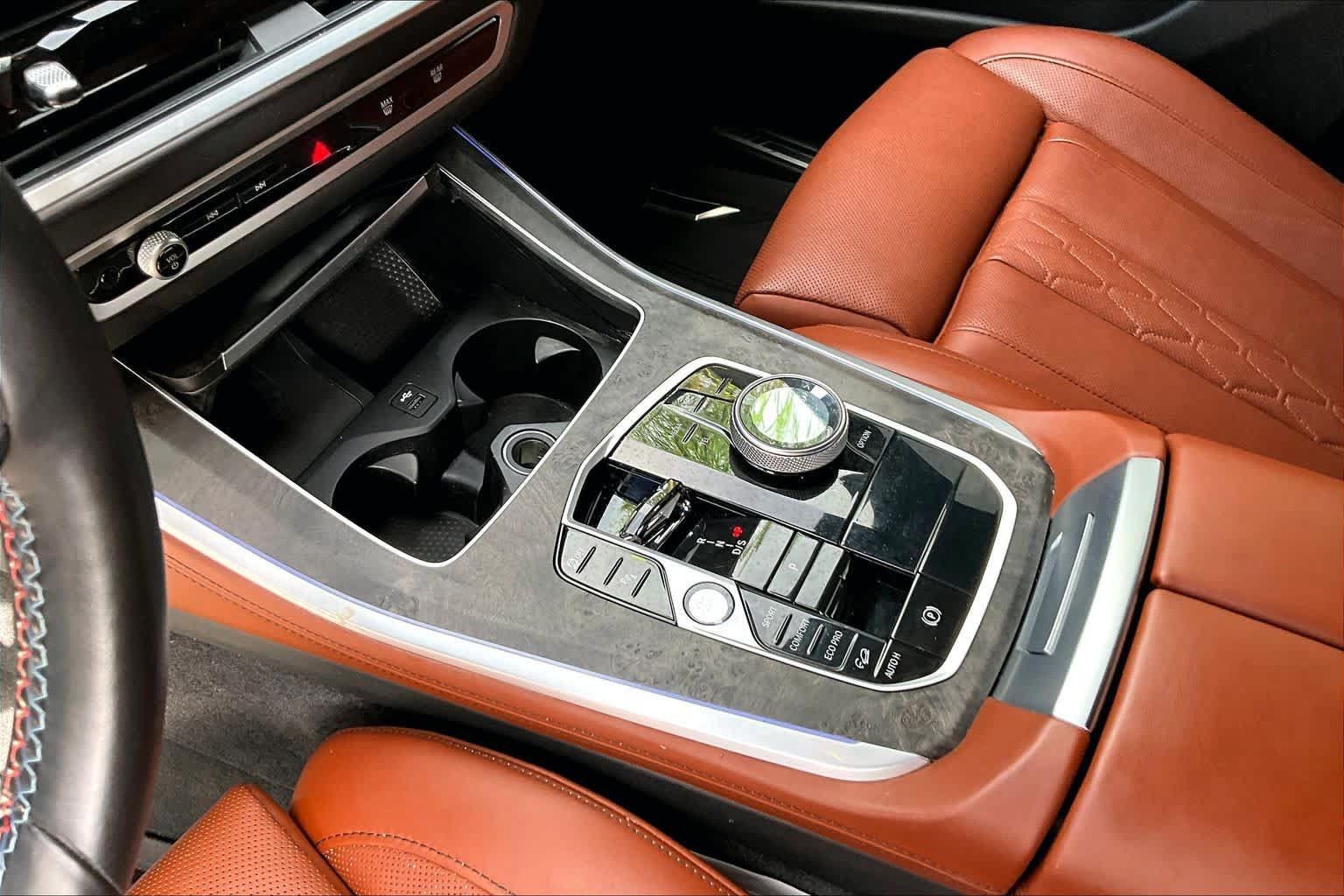 Used 2024 BMW X5 M60i AWD/4WD image 17