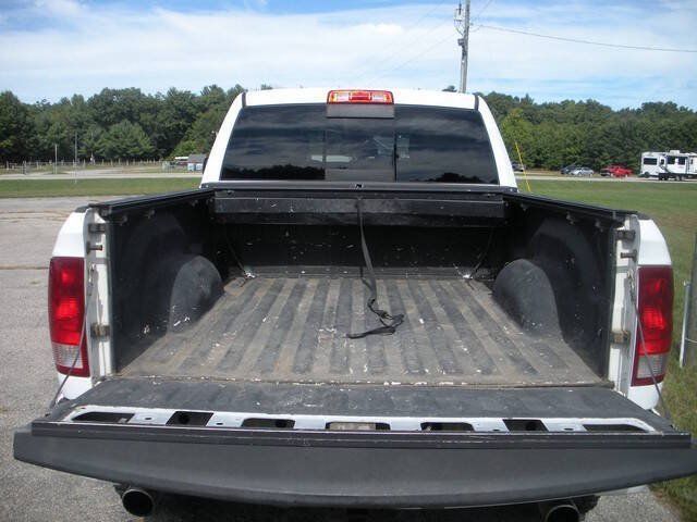 Used 2011 RAM 1500 Sport w/ Sport Premium Group AWD/4WD image 14