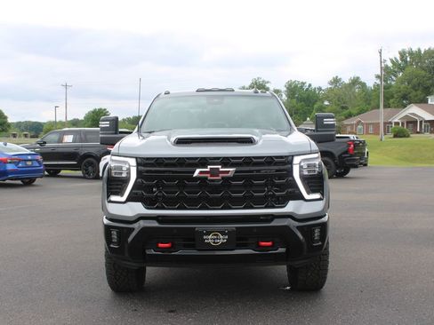 New 2026 Chevrolet Silverado 2500 ZR2 w/ LPO, Dark Essentials Package AWD/4WD image 3