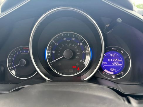 Used 2015 Honda Fit LX image 24