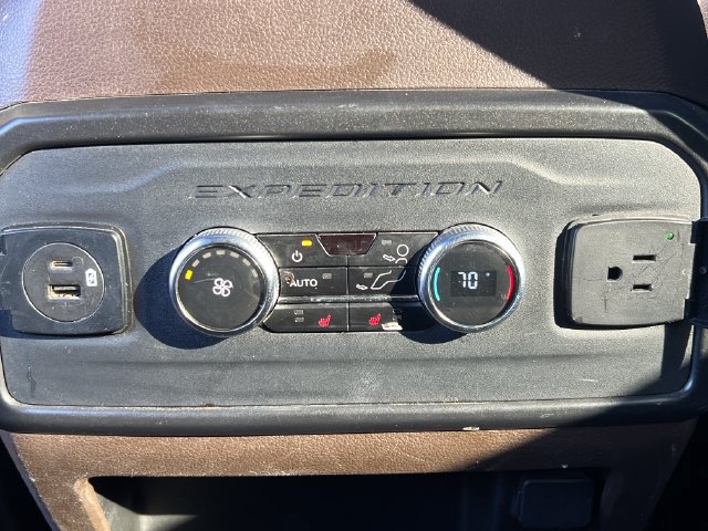 Used 2023 Ford Expedition Max King Ranch AWD/4WD image 24
