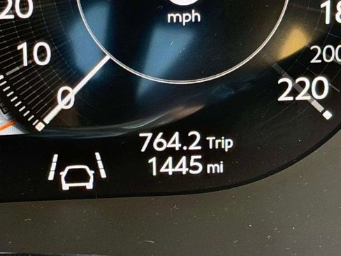 Used 2025 Bentley Flying Spur Plug-In Hybrid AWD/4WD image 45