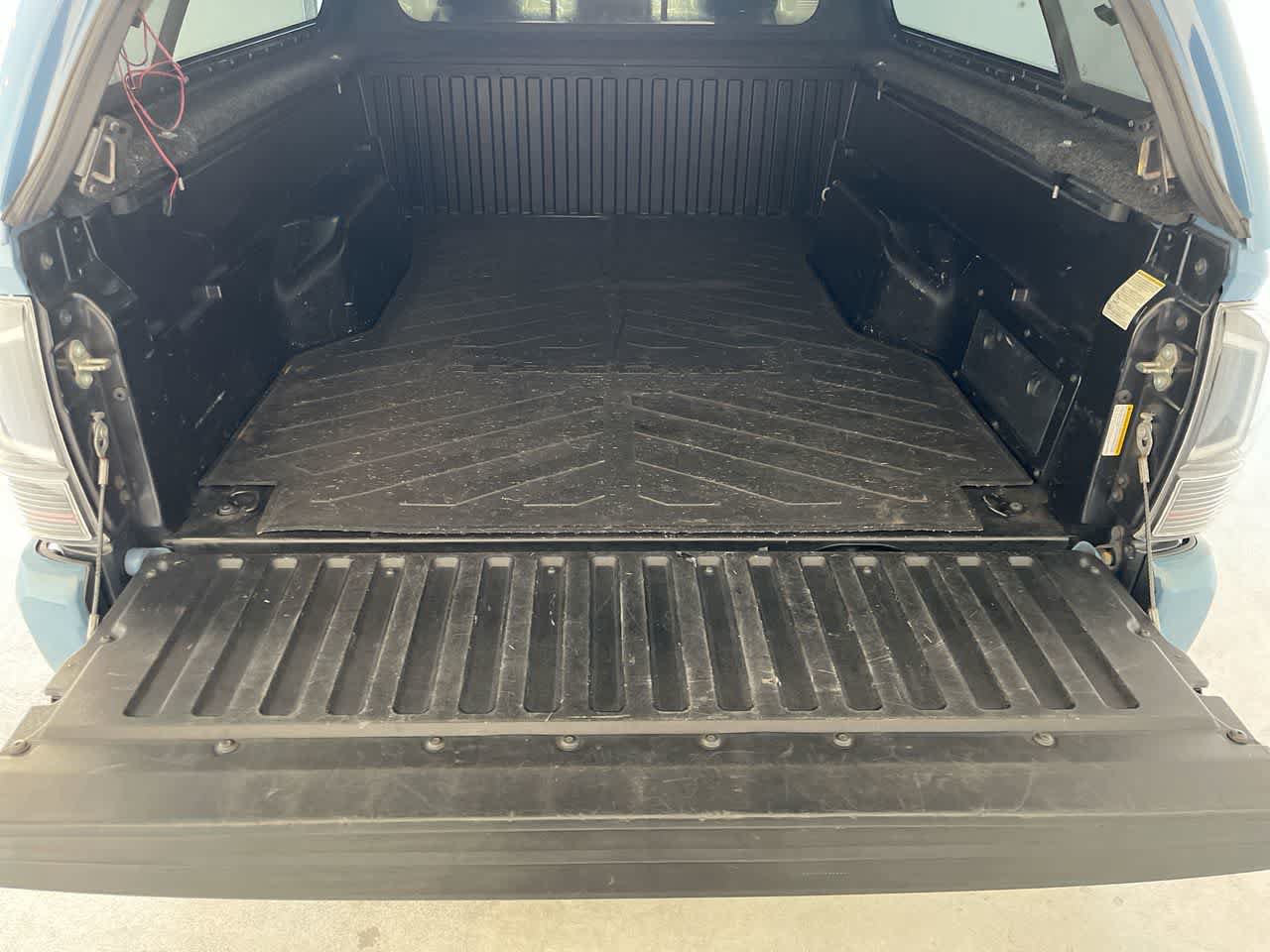 Certified 2019 Toyota Tacoma SR5 AWD/4WD image 23