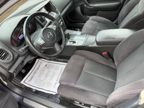 Used 2012 Nissan Maxima 3.5 S FWD image 10