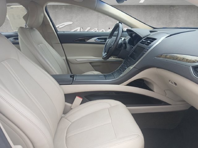 Used 2016 Lincoln MKZ w/ Equipment Group 300A Reserve FWD image 25