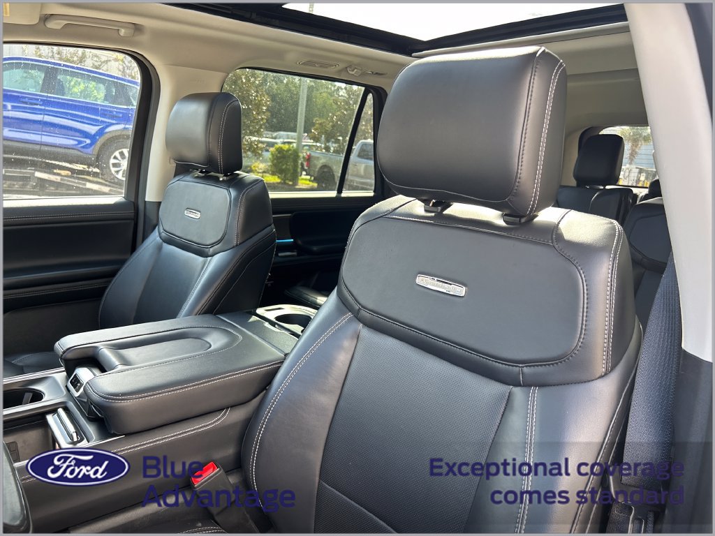 Used 2025 Ford Expedition Platinum AWD/4WD image 12