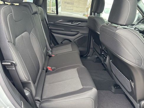 New 2026 Jeep Grand Cherokee Laredo AWD/4WD image 45