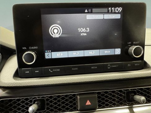 Certified 2025 Acura Integra A-Spec image 23