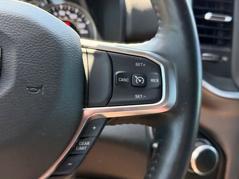 Used 2024 RAM 1500 Big Horn AWD/4WD image 22