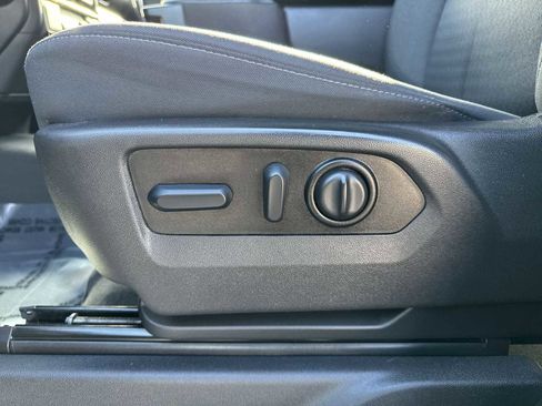 Used 2022 Chevrolet Silverado 1500 LT w/ Bed Protection Package image 16