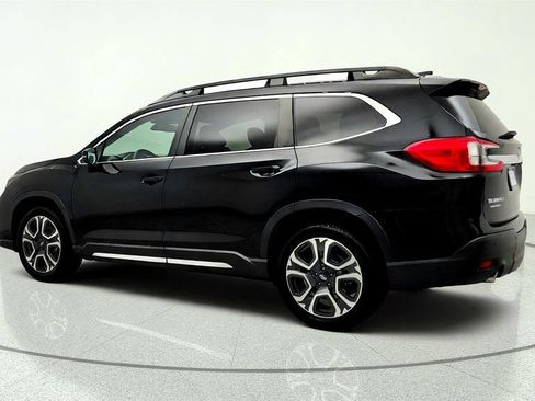 Used 2023 Subaru Ascent Limited AWD/4WD image 7