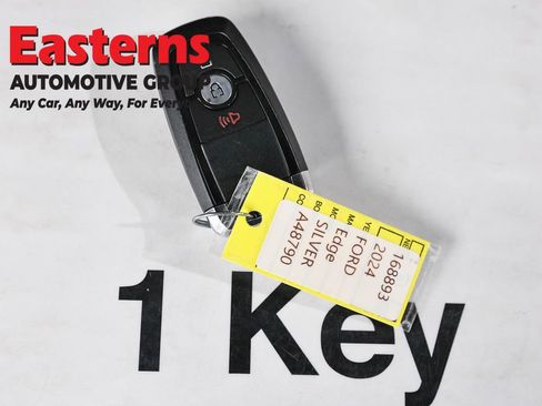 Used 2024 Ford Edge SEL image 24