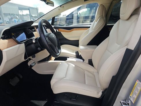 Used 2018 Tesla Model X 100D AWD/4WD image 7