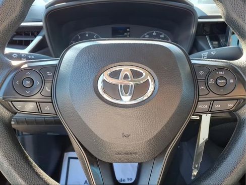 Used 2024 Toyota Corolla LE image 15