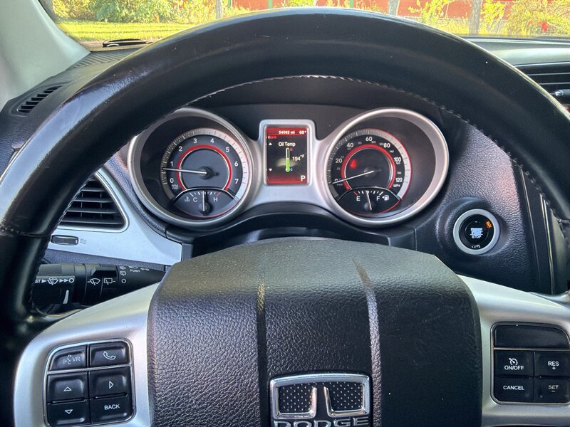 Used 2020 Dodge Journey SE w/ SE Popular Equipment Group FWD image 34
