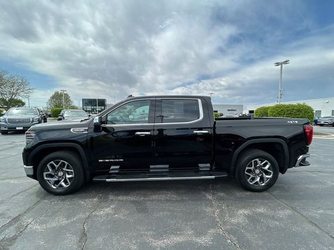Certified 2023 GMC Sierra 1500 SLT w/ SLT Premium Package AWD/4WD image 8