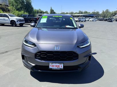 Used 2025 Honda HR-V LX