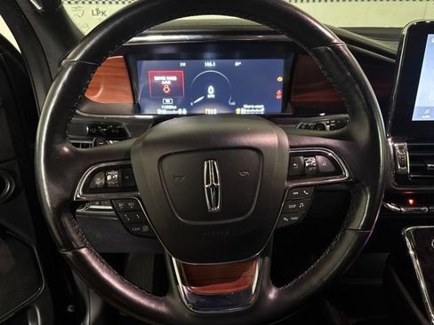 Used 2021 Lincoln Navigator Reserve AWD/4WD image 23