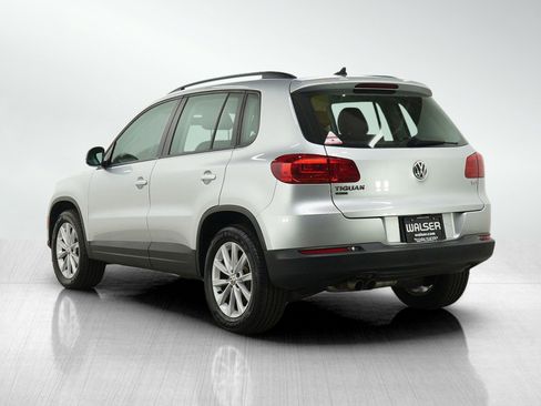 Used 2017 Volkswagen Tiguan S FWD image 3