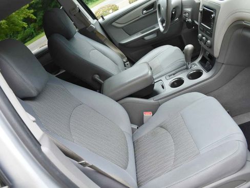 Used 2017 Chevrolet Traverse LS FWD image 42