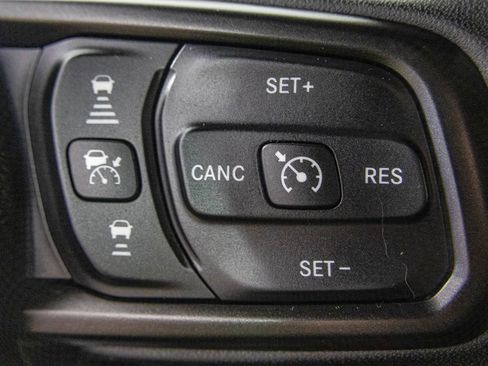 Used 2024 Jeep Wrangler Unlimited Rubicon w/ Technology Group image 34