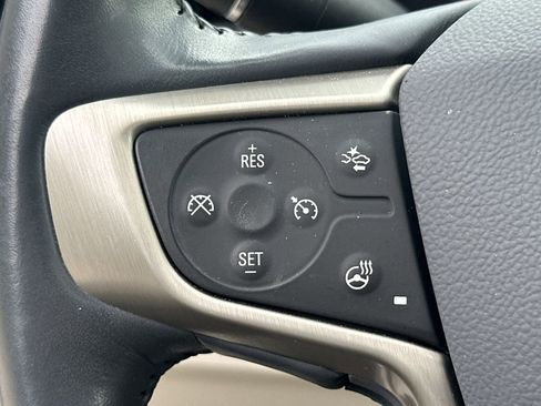 Used 2022 GMC Acadia Denali w/ Denali Technology Package FWD image 27