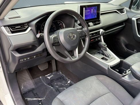 Used 2024 Toyota RAV4 XLE w/ Weather Package AWD/4WD image 4