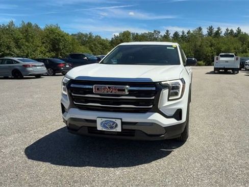 New 2026 GMC Terrain Elevation w/ LPO, Floor Liner Package image 3