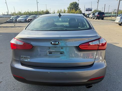 Used 2016 Kia Forte EX image 7