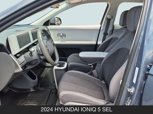 Used 2024 Hyundai Ioniq 5 SEL RWD image 14