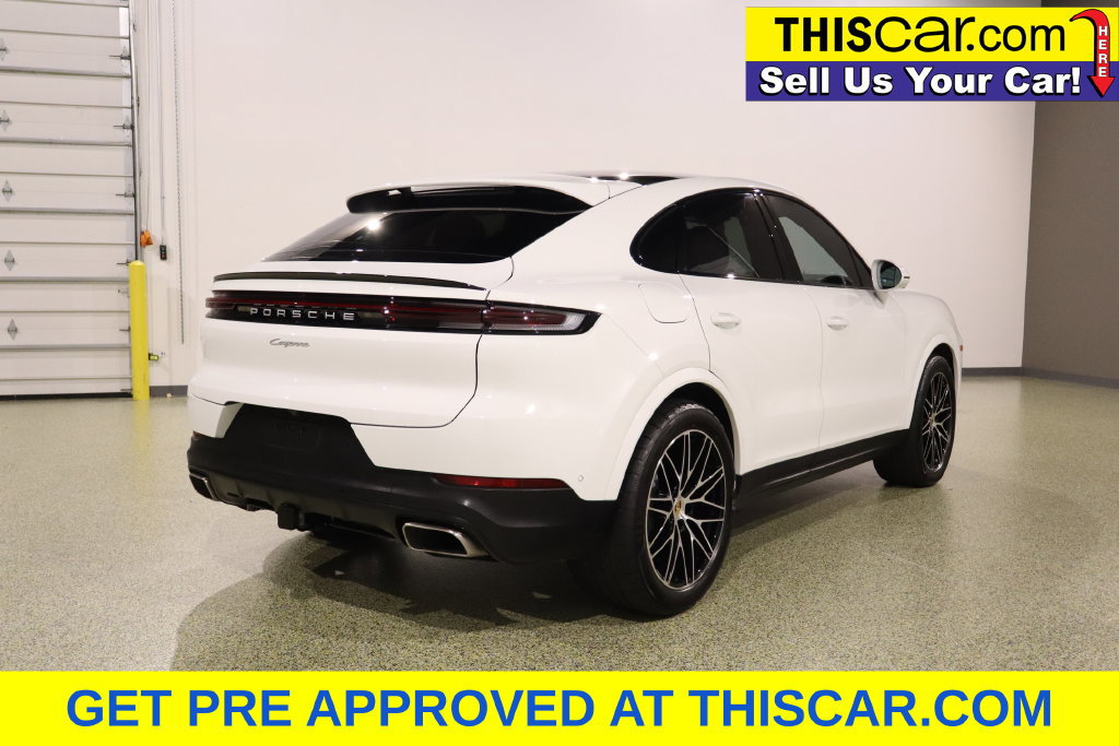 Used 2024 Porsche Cayenne Coupe AWD/4WD image 9