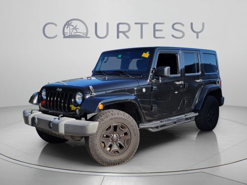 Used 2016 Jeep Wrangler Unlimited Rubicon AWD/4WD image 1