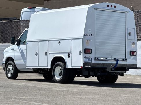 New 2025 Ford E-350 and Econoline 350 Super Duty w/ Power Equipment Group image 5