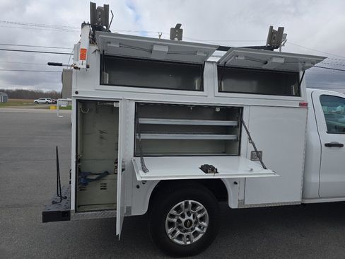 Used 2015 Chevrolet Silverado 3500 W/T image 14