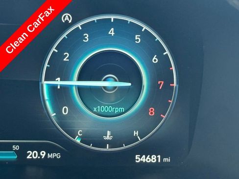 Used 2023 Hyundai Santa Fe SEL w/ Premium Package image 4