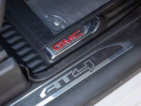 Certified 2025 GMC Sierra 1500 AT4 w/ AT4 Premium Package AWD/4WD image 55