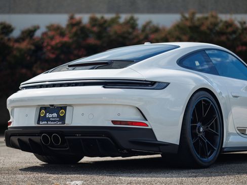 Used 2022 Porsche 911 GT3 image 18