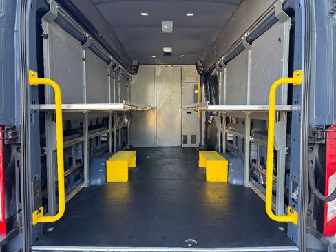 Used 2019 Ford Transit 250 148 High Roof Extended image 8