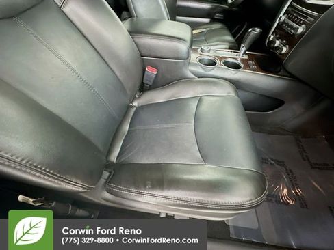 Used 2014 Nissan Pathfinder SL w/ SL Premium Package image 28