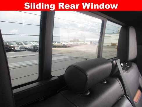 Used 2024 GMC Sierra 1500 AT4 w/ Technology Package AWD/4WD image 30