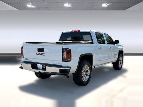 Used 2018 GMC Sierra 1500 SLT w/ SLT Premium Package AWD/4WD image 8