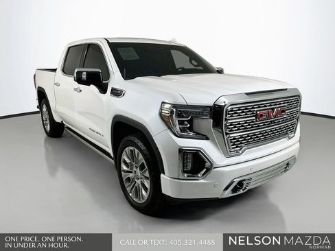 Used 2021 GMC Sierra 1500 Denali w/ Denali Ultimate Package AWD/4WD image 3