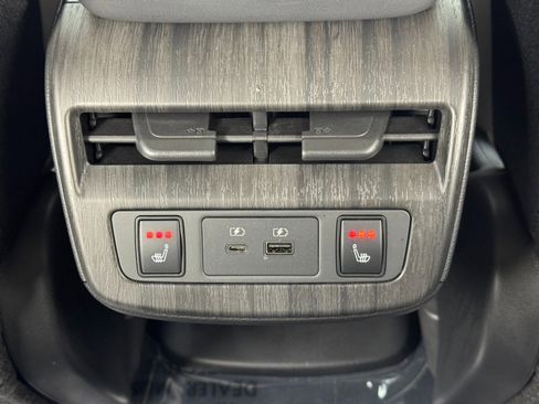 Used 2024 Nissan Ariya Engage image 33