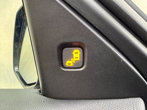 Used 2025 Acura RDX A-Spec image 19