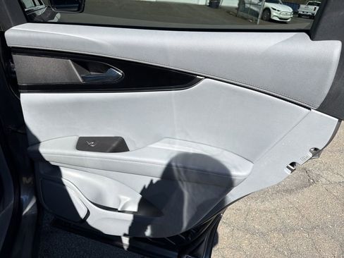 Used 2022 Lincoln Nautilus Reserve w/ Cargo Utility Package image 16